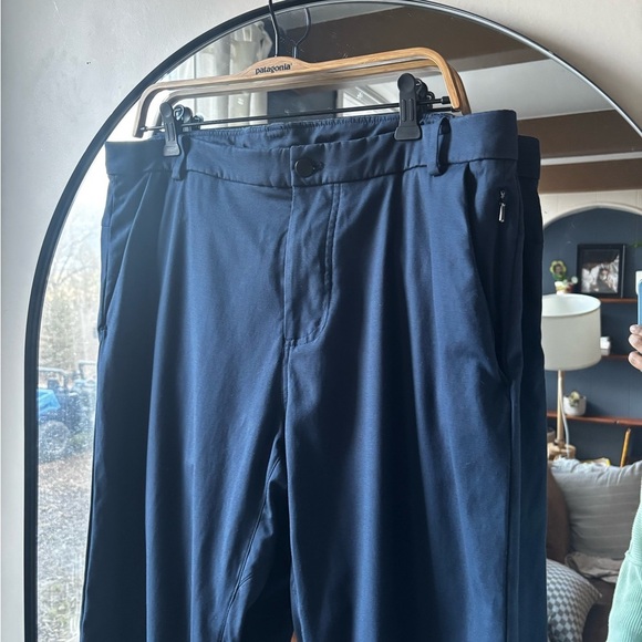 LULULEMON | commission pant | size 36 - Picture 8 of 10